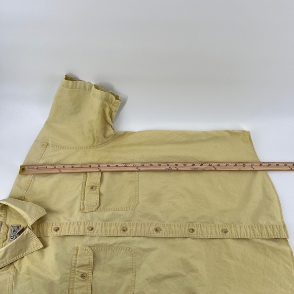 LL Bean Mens Traditional Fit Short Sleeve Button Up Shirt Khaki Tan L-Reg - Picture 8 of 8